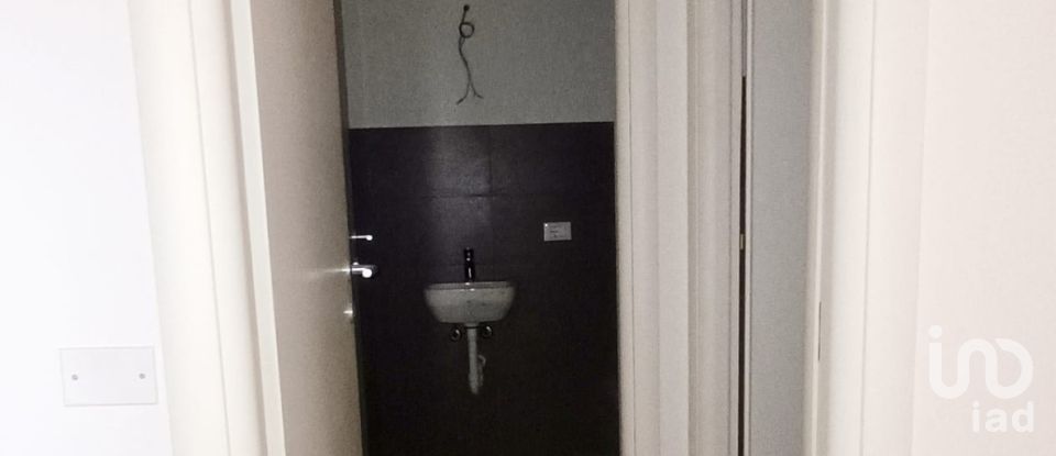 Shop / premises commercial of 172 m² in Verona (37121)