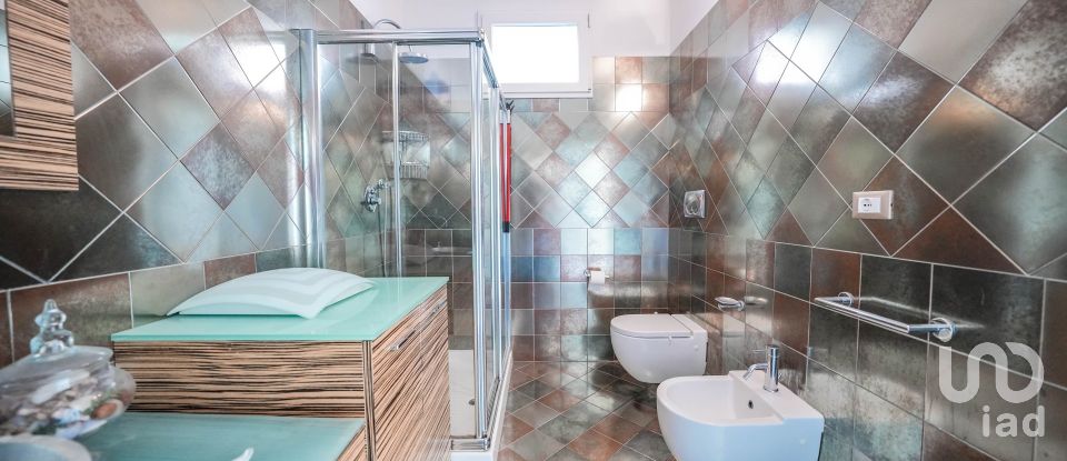 Casa indipendente / Villa 7 locali di 196 m² in Comacchio (44022)