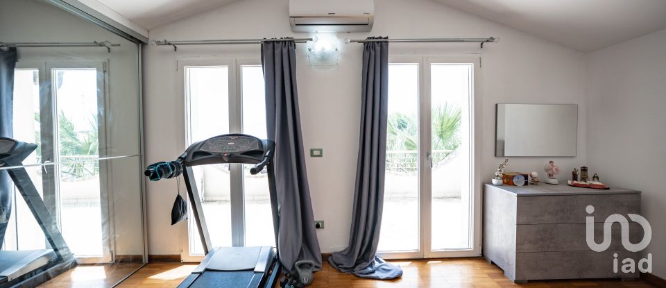 Casa indipendente / Villa 7 locali di 196 m² in Comacchio (44022)