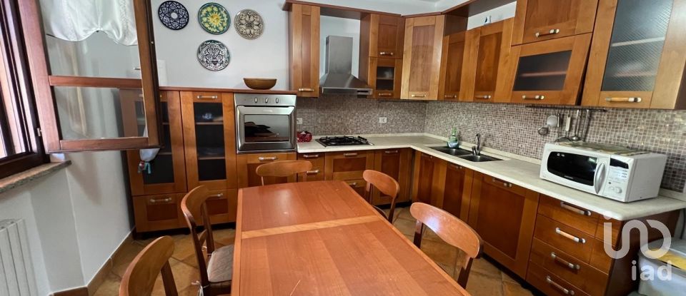 Apartment 0 rooms of 82 m² in Tortolì (08048)