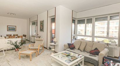 Quadrilocale di 120 m² a Genova (16167)