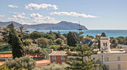 Quadrilocale di 120 m² a Genova (16167)