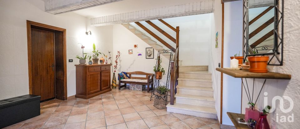 Casa indipendente / Villa 10 locali di 289 m² in Portomaggiore (44015)
