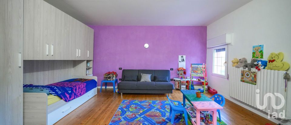 Casa indipendente / Villa 10 locali di 289 m² in Portomaggiore (44015)