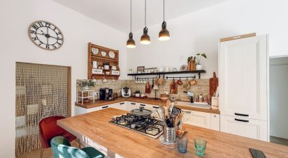 Casale 0 locali di 100 m² in Ceglie Messapica (72013)