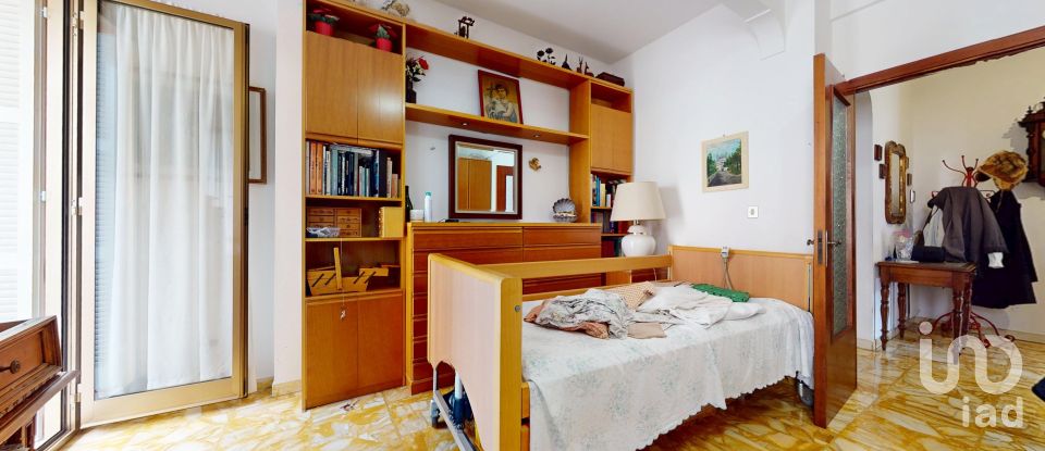 Appartamento 5 locali di 100 m² a Arenzano (16011)