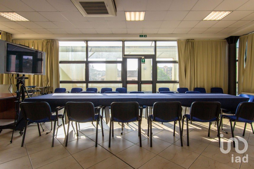 Laboratorio di 145 m² in Vicenza (36100)