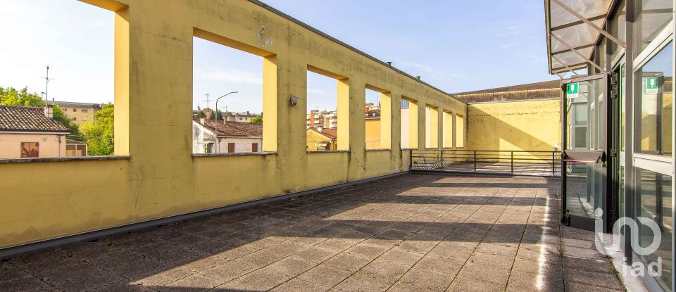 Laboratorio di 145 m² in Vicenza (36100)