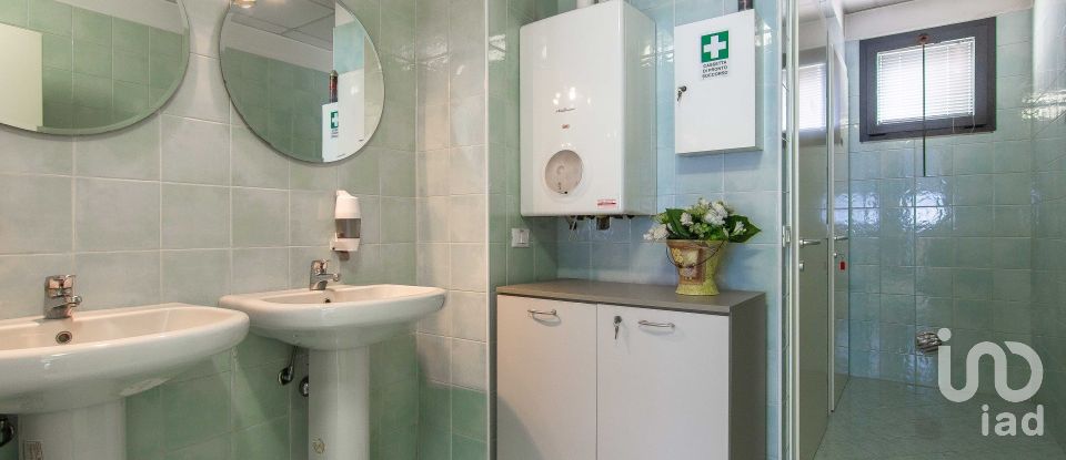 Laboratorio di 145 m² in Vicenza (36100)