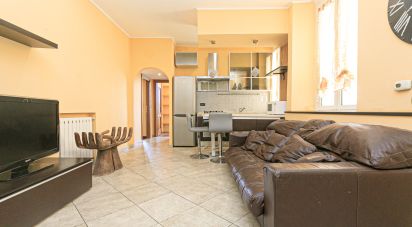 Trilocale di 70 m² a Genova (16127)