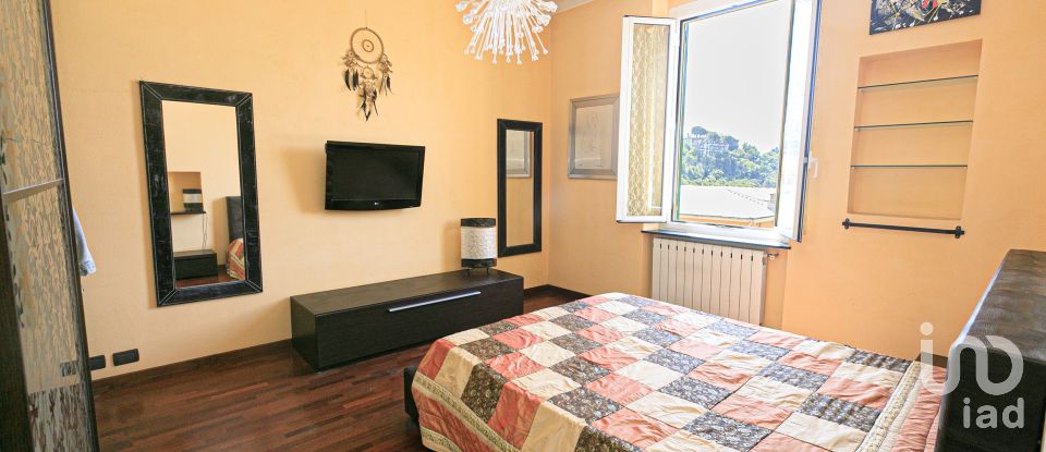 Trilocale di 70 m² a Genova (16127)