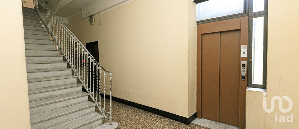 Trilocale di 70 m² a Genova (16127)
