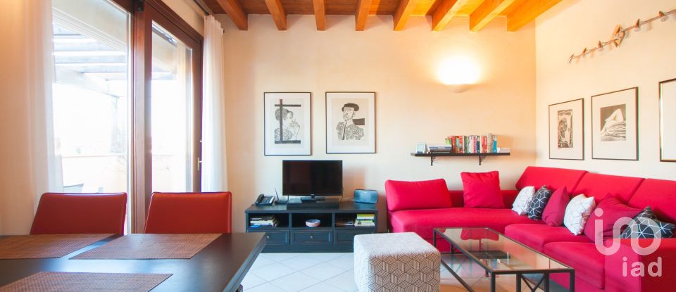 Three-room apartment of 90 m² in Peschiera del Garda (37019)