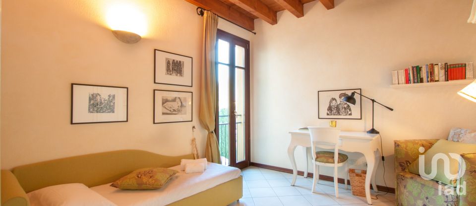 Three-room apartment of 90 m² in Peschiera del Garda (37019)