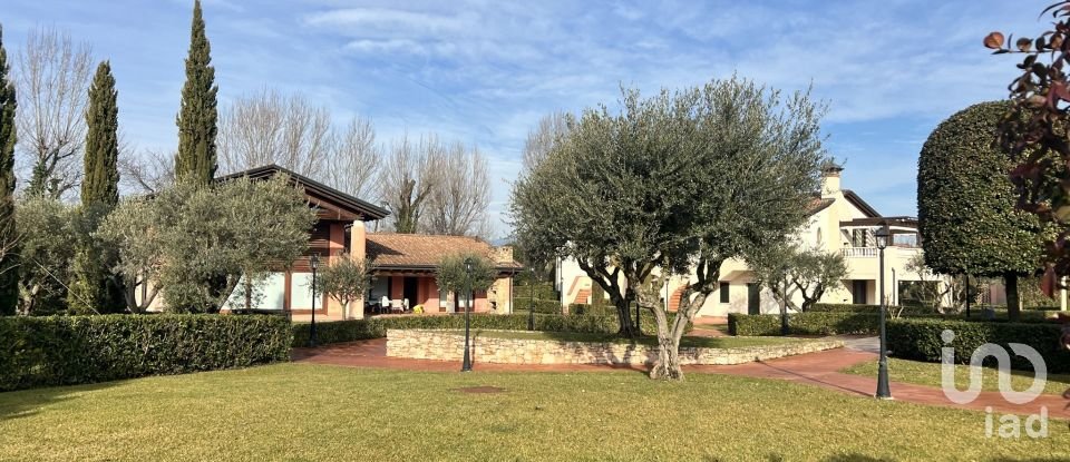 Three-room apartment of 90 m² in Peschiera del Garda (37019)