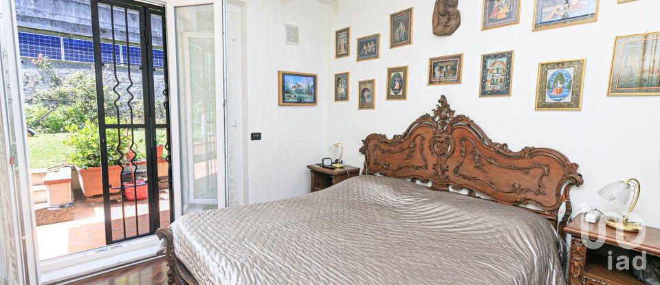 Apartment 5 rooms of 100 m² in Genova (16163)