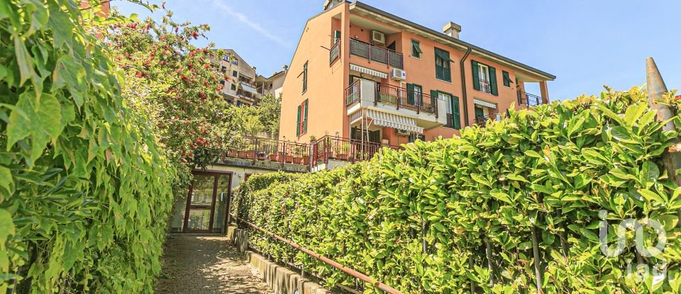 Apartment 5 rooms of 100 m² in Genova (16163)