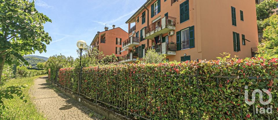 Apartment 5 rooms of 100 m² in Genova (16163)