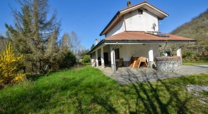 Casa indipendente 5 locali di 113 m² in Millesimo (17017)