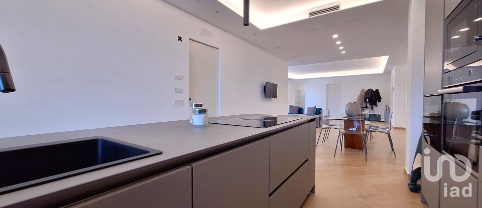 Quadrilocale di 150 m² a Angri (84012)