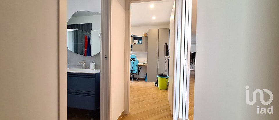 Quadrilocale di 150 m² a Angri (84012)