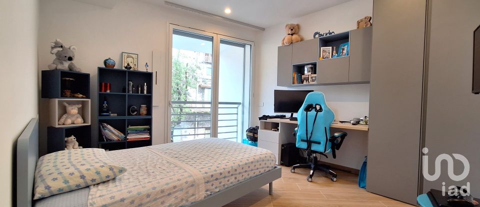 Quadrilocale di 150 m² a Angri (84012)