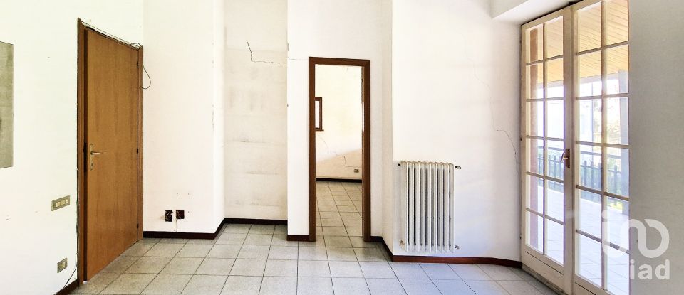 Loft 4 rooms of 270 m² in Monte San Giusto (62015)