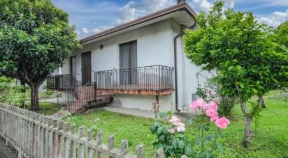 Casa indipendente / Villa 4 locali di 197 m² in Massa Fiscaglia (44025)