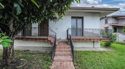 Casa indipendente / Villa 4 locali di 197 m² in Massa Fiscaglia (44025)