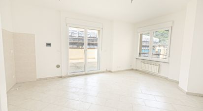 Trilocale di 74 m² a Genova (16127)
