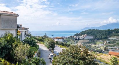 Quadrilocale di 76 m² a Bordighera (18012)