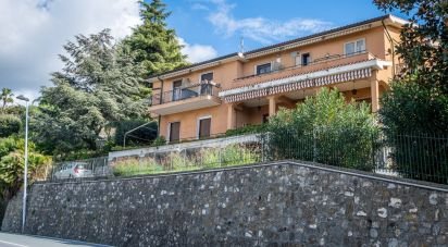 Quadrilocale di 76 m² a Bordighera (18012)
