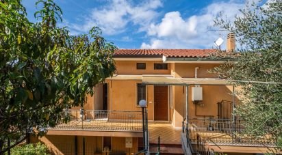 Quadrilocale di 76 m² a Bordighera (18012)