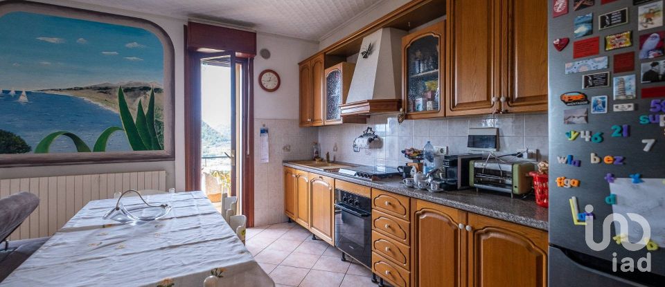 Four-room apartment of 76 m² in Bordighera (18012)