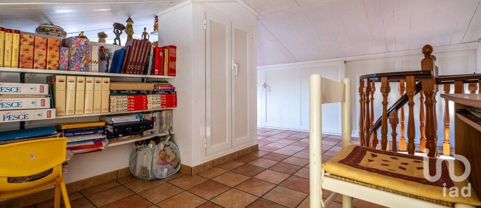 Four-room apartment of 76 m² in Bordighera (18012)