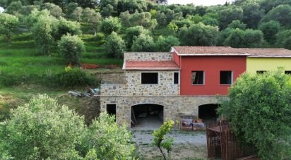 Costruzione 8 locali di 165 m² a Imperia (18100)