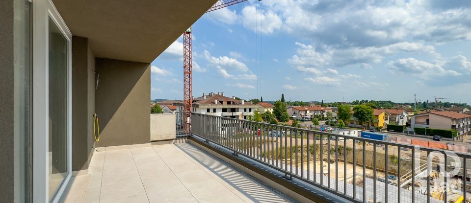 Loft 6 locali di 130 m² a Castelnuovo del Garda (37014)