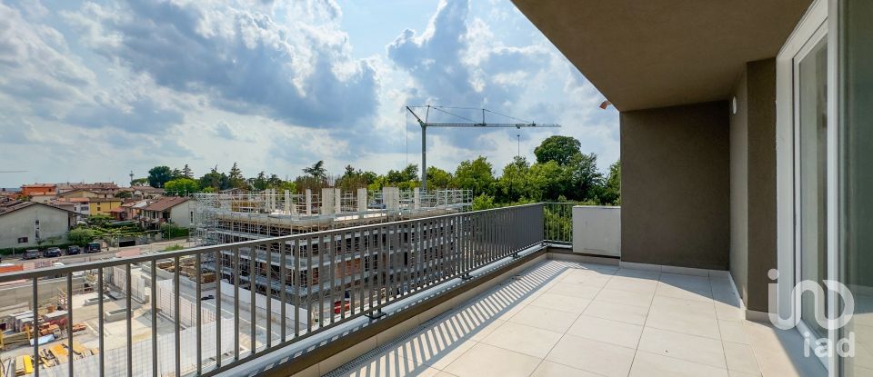 Loft 6 locali di 130 m² a Castelnuovo del Garda (37014)