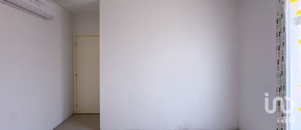 Loft 6 locali di 130 m² a Castelnuovo del Garda (37014)