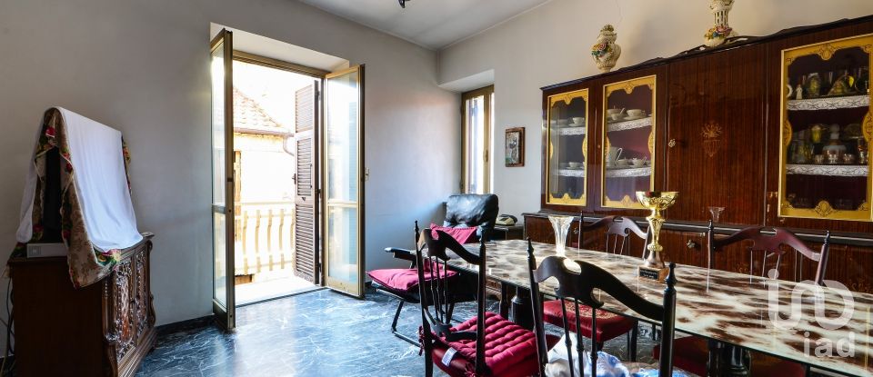 Casa indipendente / Villa 10 locali di 250 m² in Saliceto (12079)