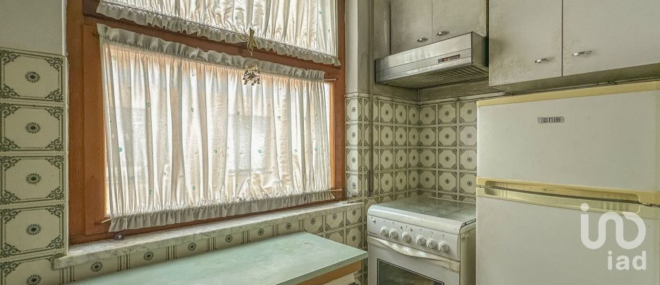 Trilocale di 70 m² a Loano (17025)