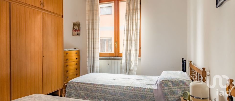 Trilocale di 70 m² a Loano (17025)