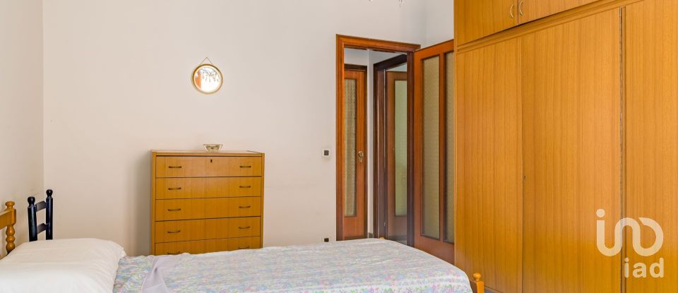 Trilocale di 70 m² a Loano (17025)