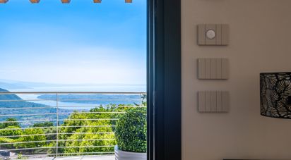 Casale 11 locali di 455 m² in Salò (25087)