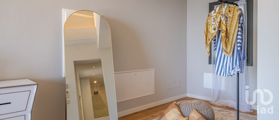 Casale 11 locali di 455 m² in Salò (25087)