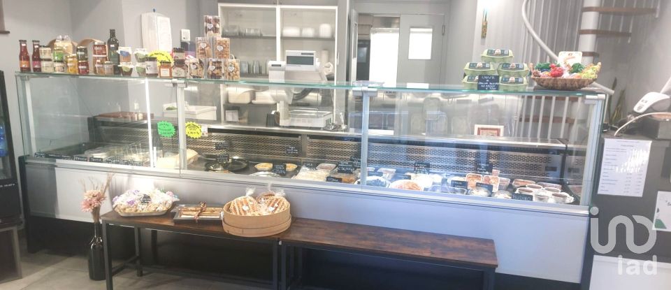 Retail property of 72 m² in Genova (16122)