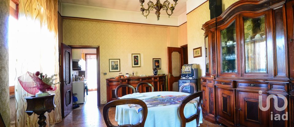 Townhouse 12 rooms of 285 m² in Saliceto (12079)