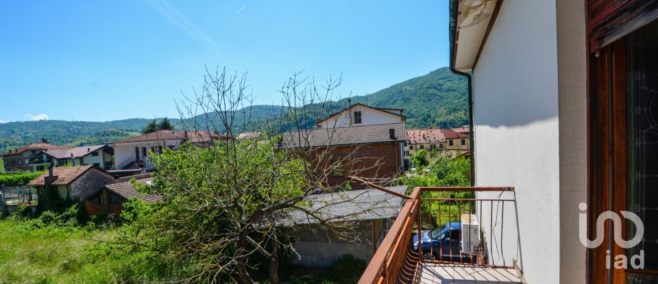 Townhouse 12 rooms of 285 m² in Saliceto (12079)