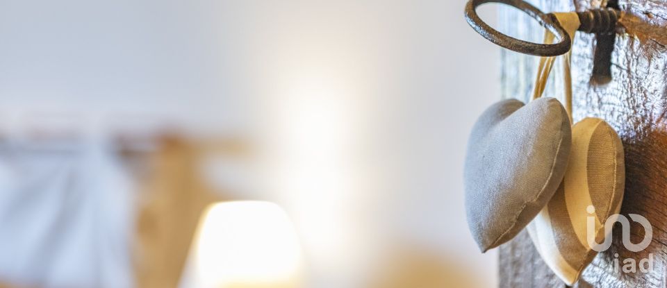 Casale 6 locali di 242 m² in Monterado (60012)