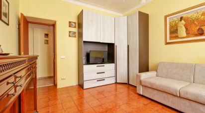 Bilocale di 72 m² a Roma (00181)